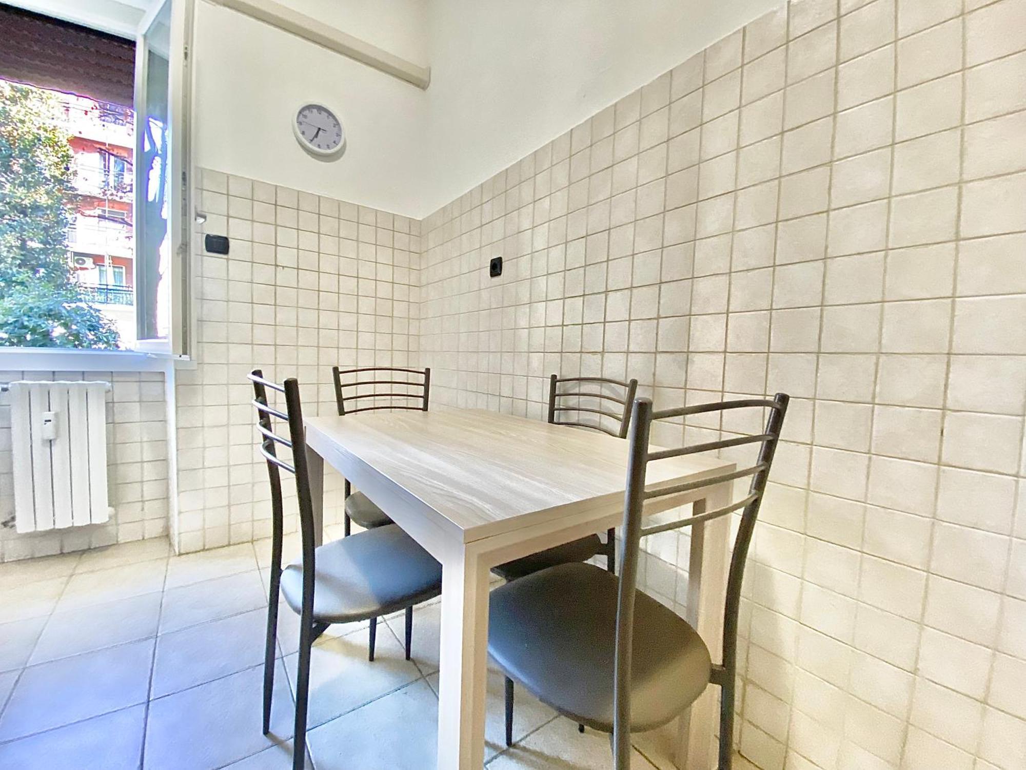 Navigli Style, Tra Metropolitana Famagosta, Comfort E Modernita Apartment Milan Bagian luar foto