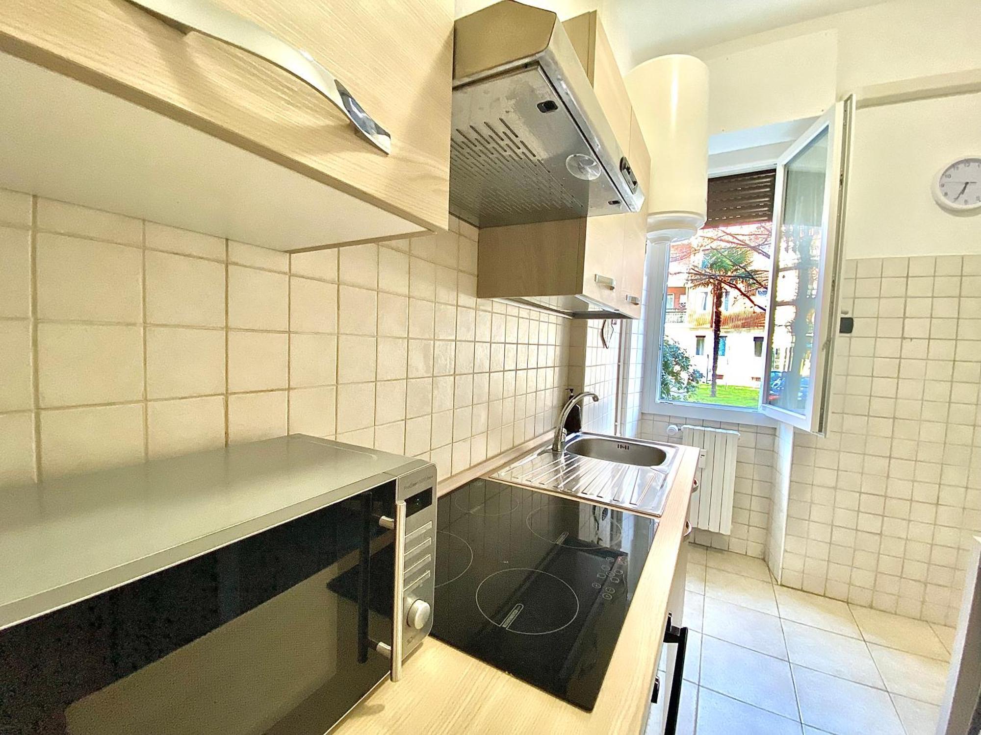 Navigli Style, Tra Metropolitana Famagosta, Comfort E Modernita Apartment Milan Bagian luar foto