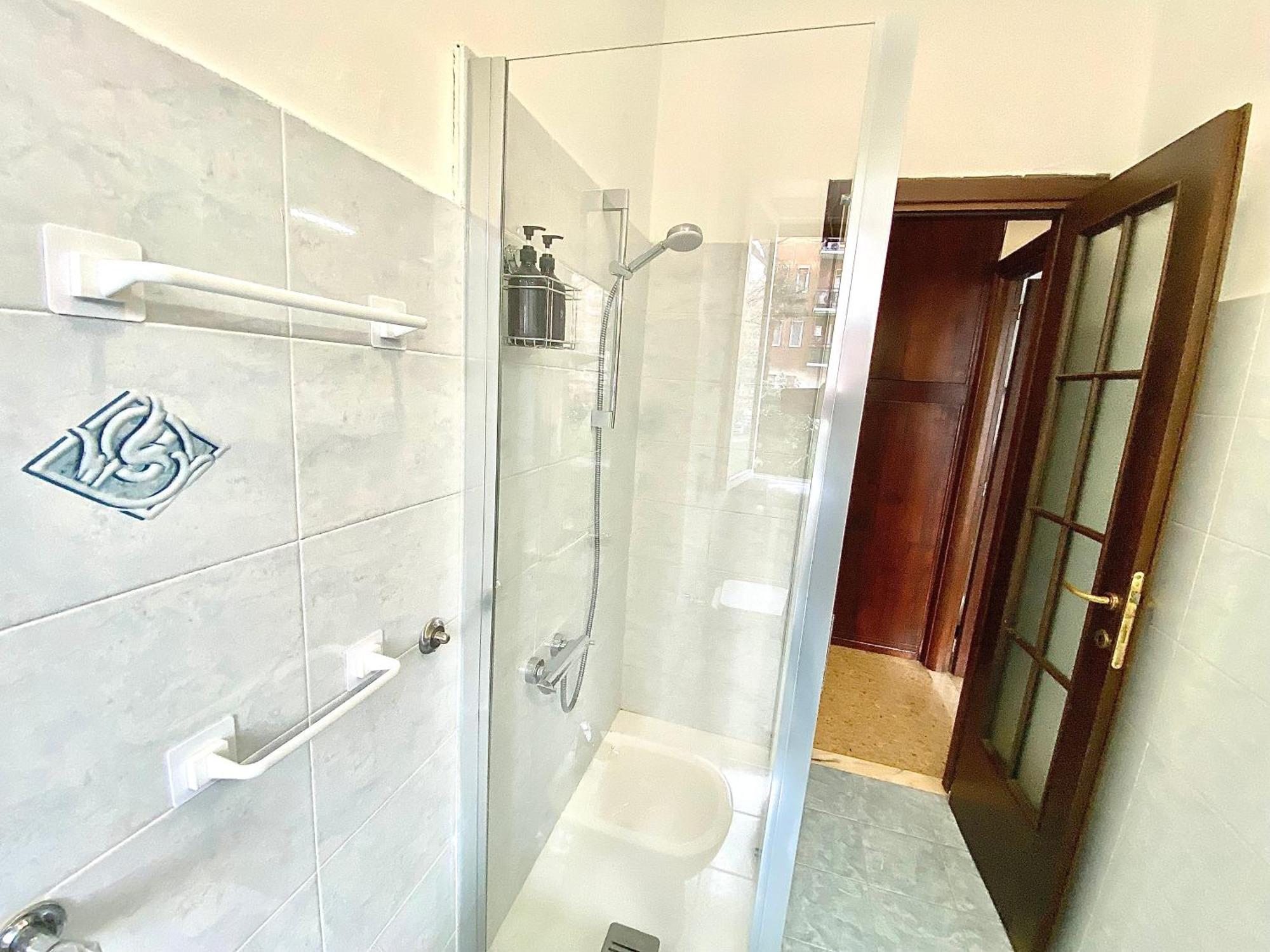 Navigli Style, Tra Metropolitana Famagosta, Comfort E Modernita Apartment Milan Bagian luar foto